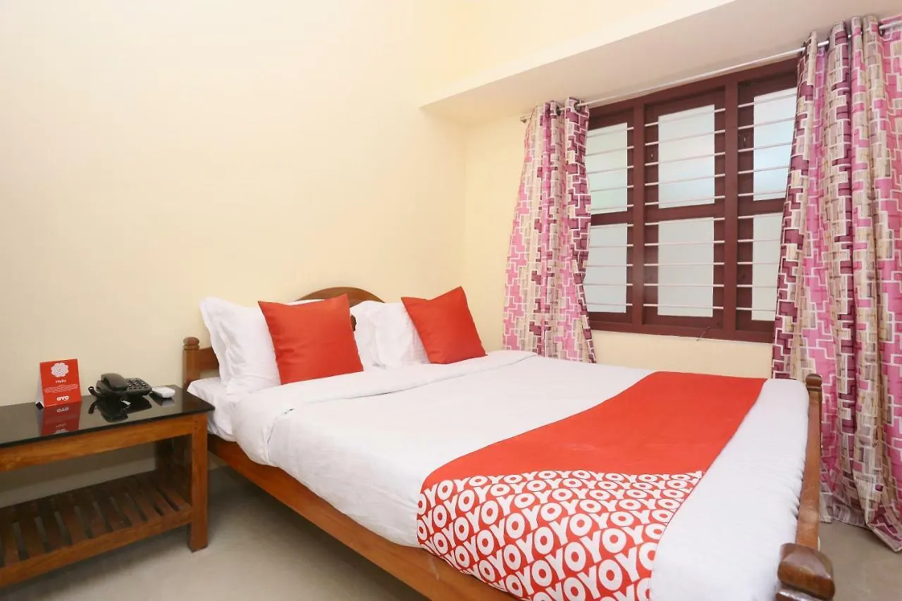 Peace Rooms Trivandrum Trippapur India