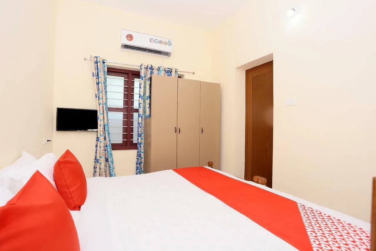 Peace Rooms Trivandrum Trippapur 0*,