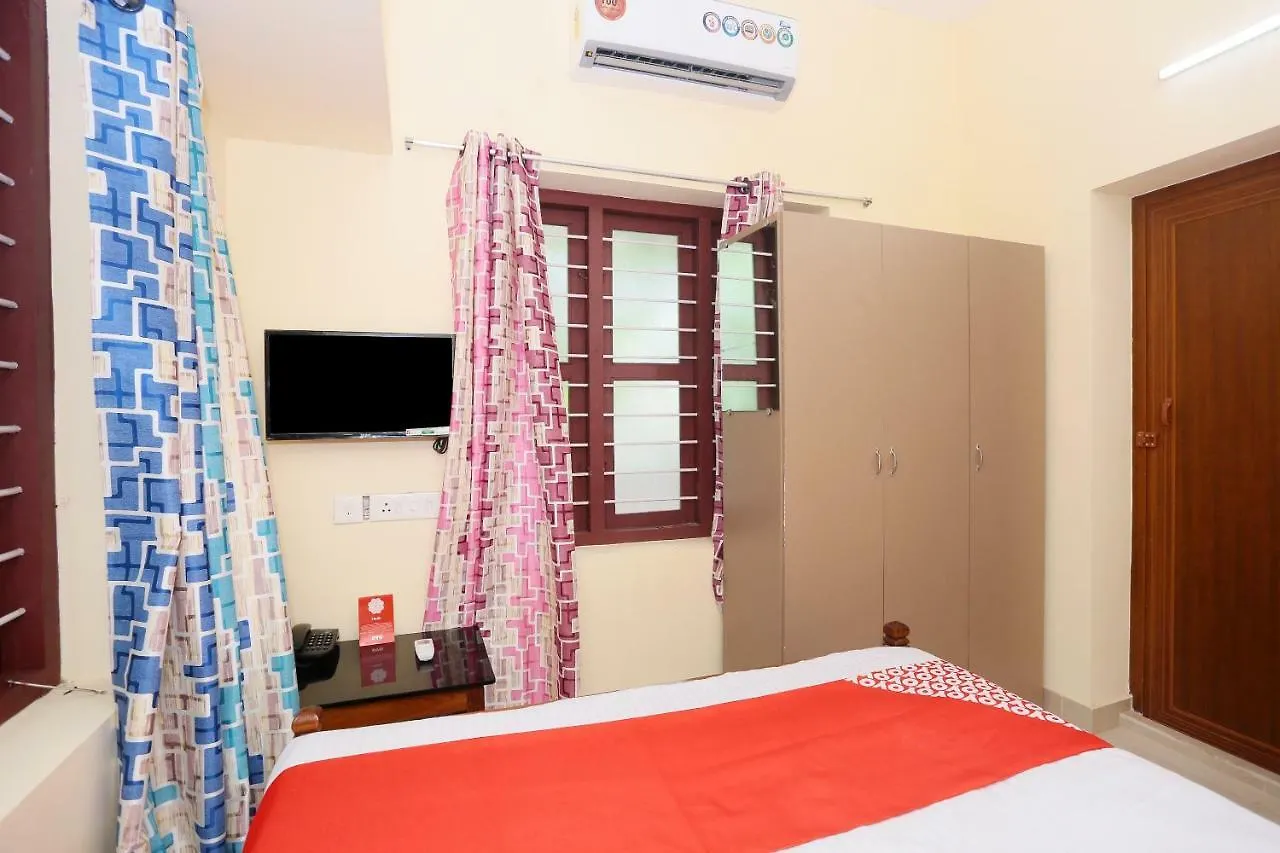 Pensionat Peace Rooms Trivandrum Trippapur
